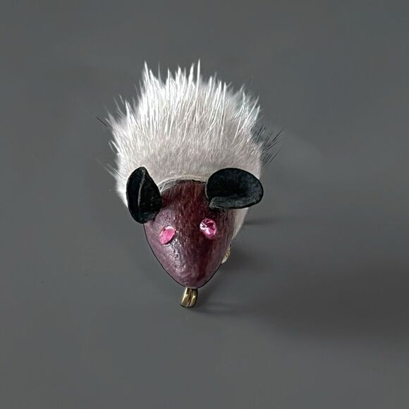 Vintage Danish Leather & Mink Mouse Shoulder Brooch - Picture 2 of 6